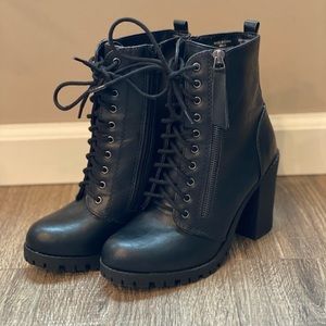 SODA black boots. Size 7. New with tags.